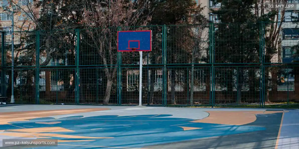 赛场瞬息万变,直播分秒必争!🏀