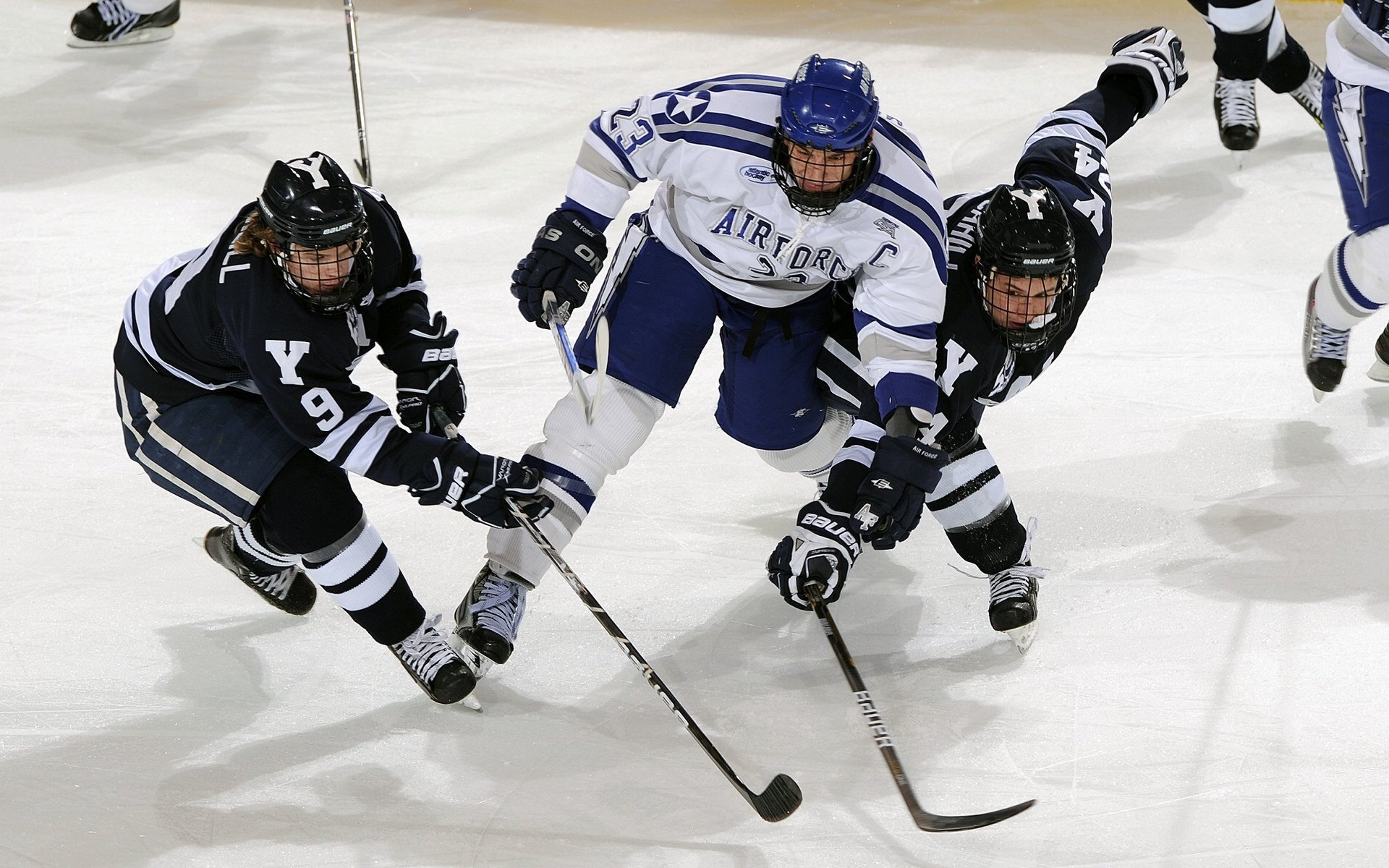 五大联赛换边速度决定边路突破效率，新赛季五大联赛换人名额
