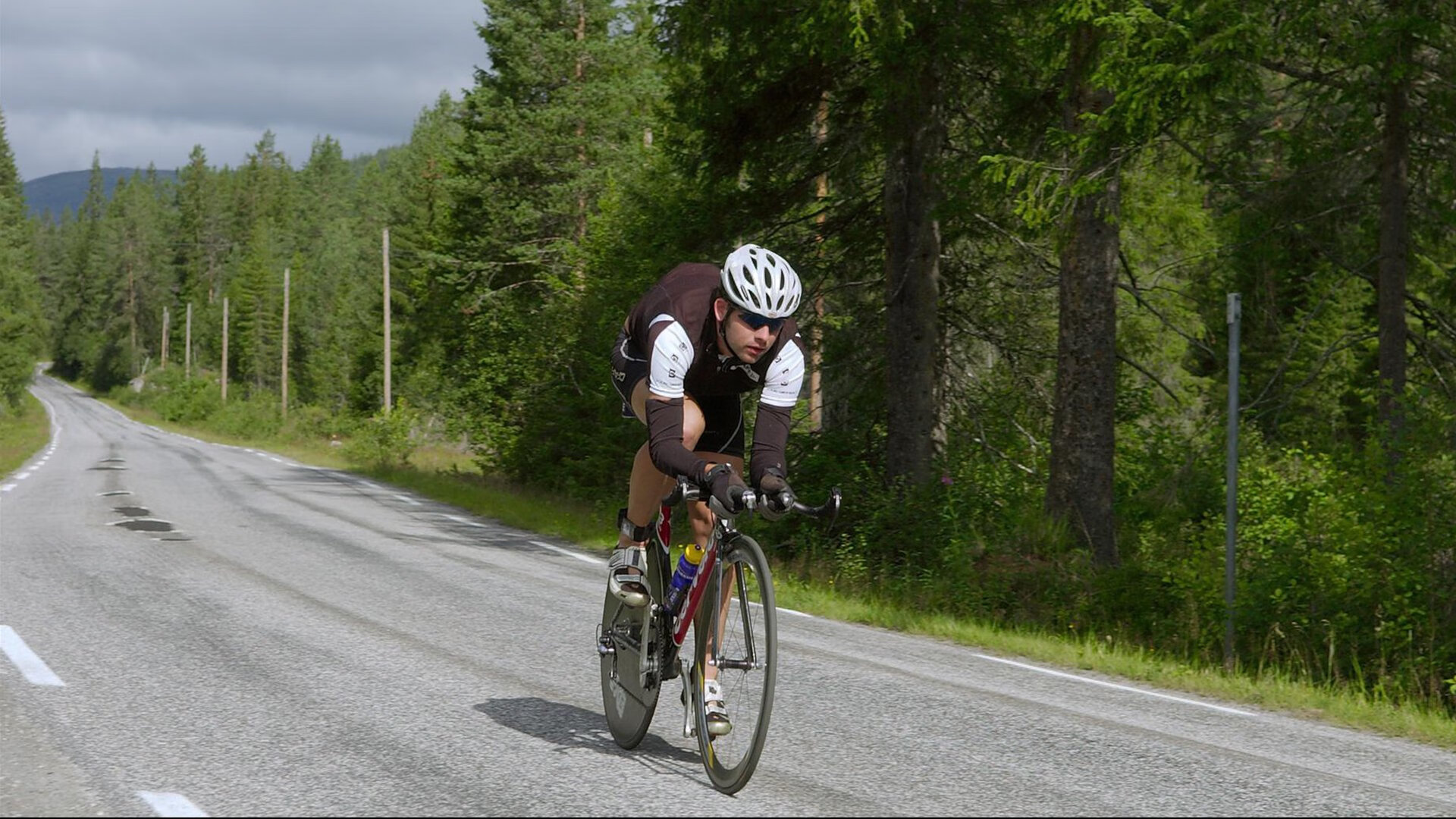 决胜时刻爆发，凡尘组合逆转强敌晋级下一轮，凡尘组合战绩